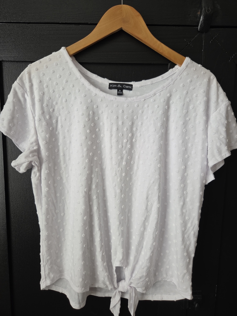 Kim & Cami Women's White Swiss Dot Tie-Front Short Sleeve Tee